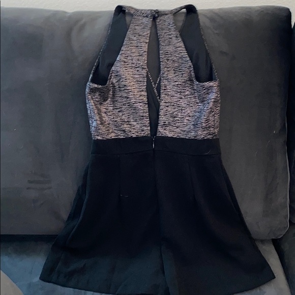 Romper - Picture 2 of 5